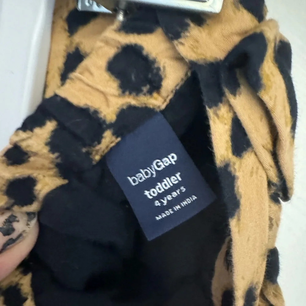 GAP Kids Leopard Print Balloon Skirt Size 4T Animal Print Cute Great Condition